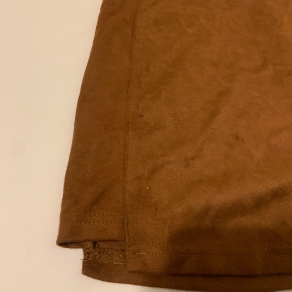 Shein faux suede stepped hem mini skirt - Picture 3 of 5